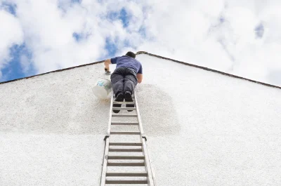 Peinture extérieure à Érondelle — façades et ravalement